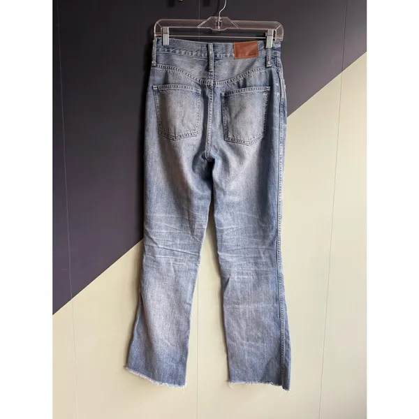 Madewell Tall Rigid Demi-Boot Crop Jeans, 29" Inseam, Size 25, EUC, Medium Wash - Image 2