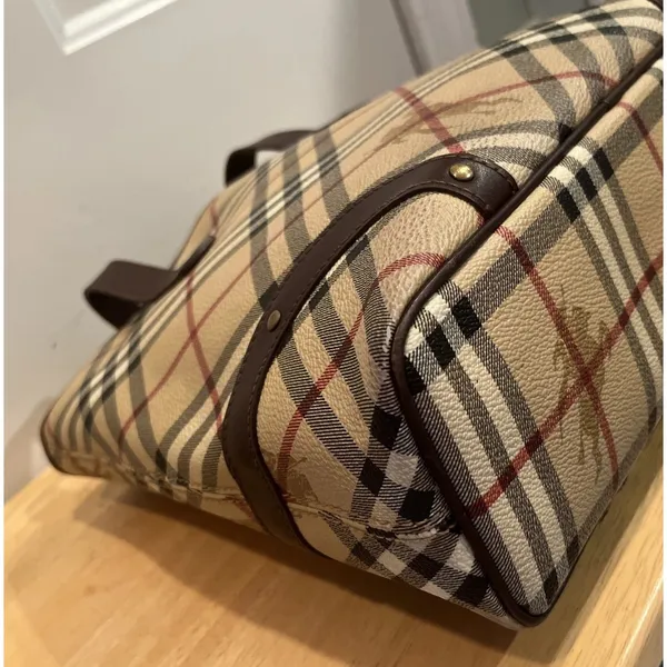 BURBERRY AUTHENTIC Nova check+‎ horse pattern, vintage purse handbag - Image 4