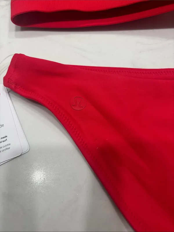 Lululemon waterside bikini top size C bottoms size 8 - Image 5
