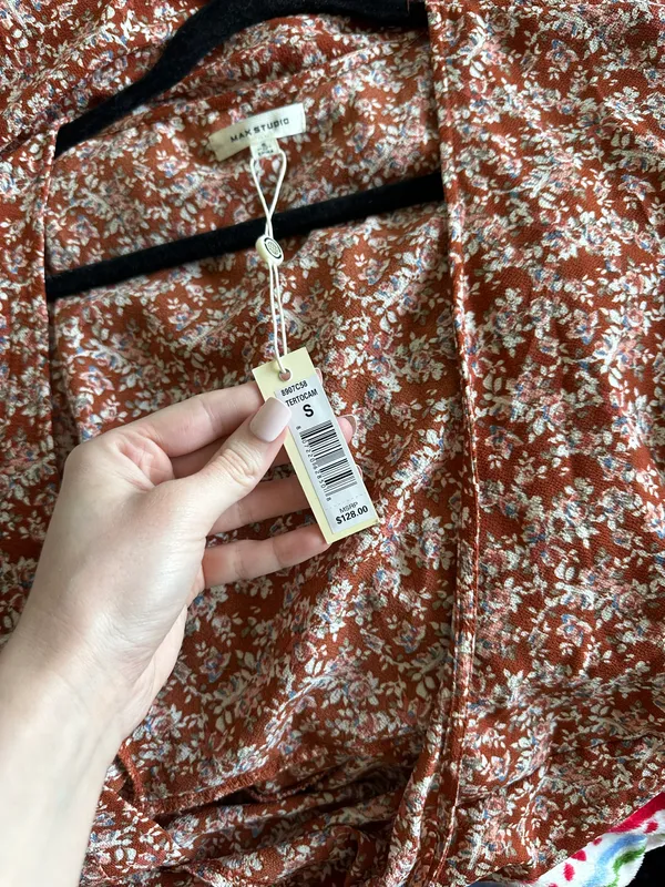 Max Studio NWT Floral Dress - Image 3