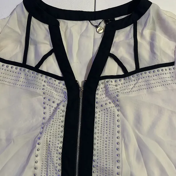 BKE Womens Zip Blouse Ivory Studded Chiffon Full Exposed Zipper long sleeve L - Image 3
