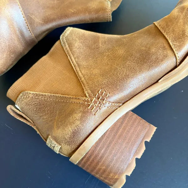 Sorel Cate Chelsea Tan Leather Chunky Heel Boots Pull On Western Waterproof 6.5 - Image 4