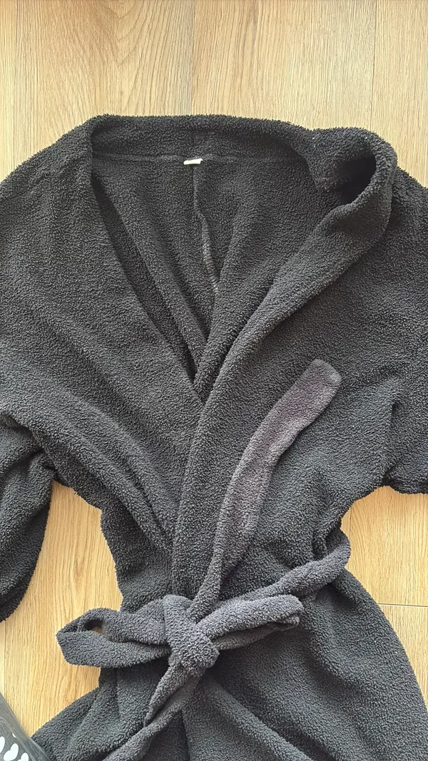 Yitty Robe - Image 3