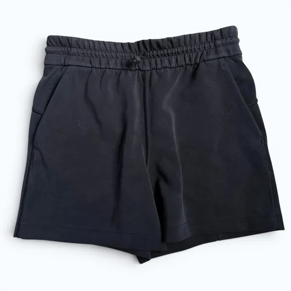 Lululemon Softstreme 4" Shorts Womens 4 Black High Rise Drawstring Pockets - Image 4