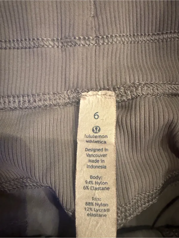 Lululemon Dance Studio Mid-Rise Jogger - Gray (Size 6) Like New - Image 3