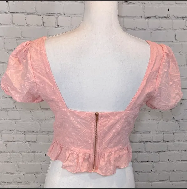 Forever 21 Lace Front Cropped Top with Puff Sleeves - Image 3