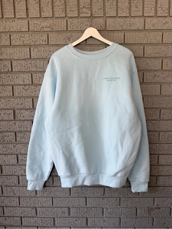 Comfrt Pastel Edit Light Blue Women's Sweatshirt Size Small - Image 3