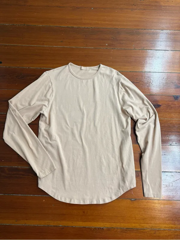 Nuuds Women’s Long Sleeve Curved Hem Cotton Shirt Sz S 💛🍄 - Image 4