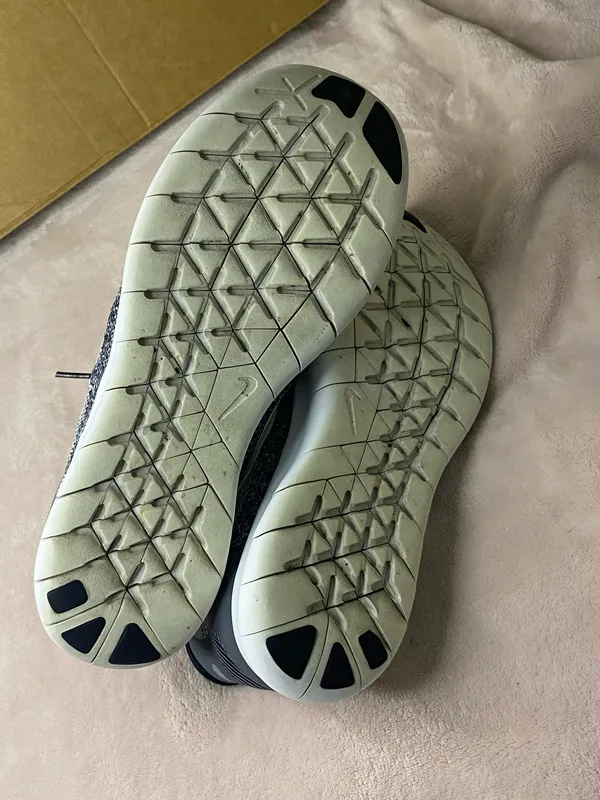 Nike Free RN Women Running Shoes Size 7.5 - Image 6