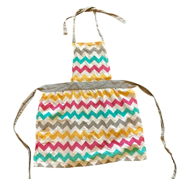 Whim Kitchen Apron White - Image 5