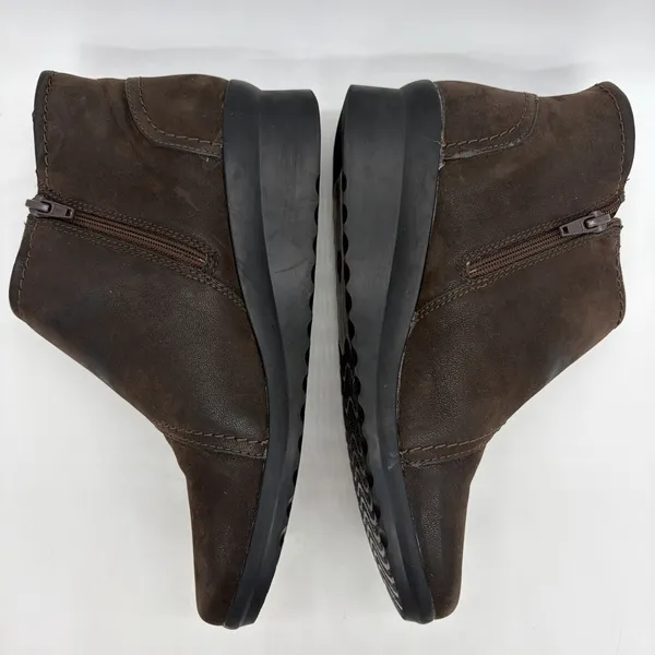 Clarks Cloudsteppers Womens 7.5 Caddell Rush Ankle Bootie Dark Brown Side Zip - Image 4