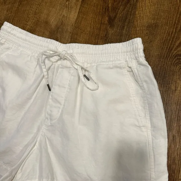 GAP Womens Linen Cotton Blend Shorts Sz Medium White Relaxed Stretch Waist - Image 4