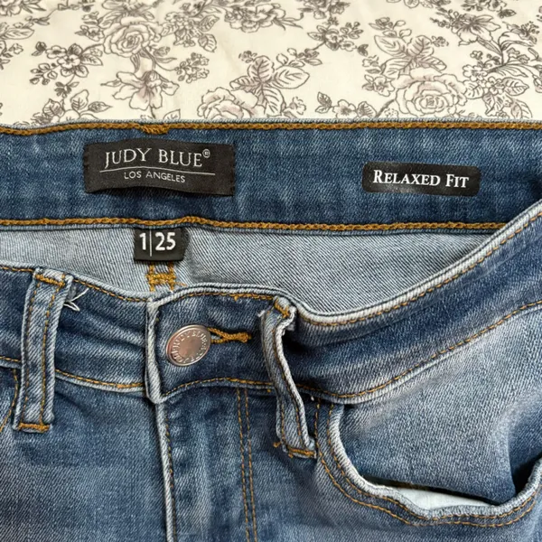 Judy Blue Straight Leg Denim Jeans Size 25‎ EUC - Image 3