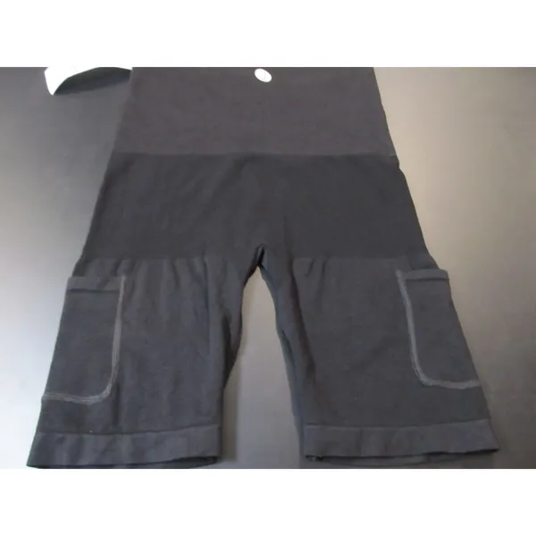 Preggo Leggings Maternity Leggings Black XL Built‑In Pockets Girlshorts Style - Image 6