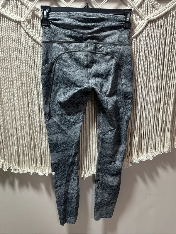 lululemon athletica Mottled Charcoal High-Rise Leggings - Image 2
