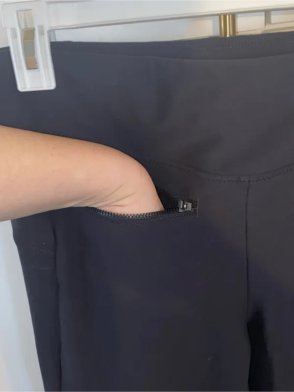Authentic Athleta Venice Pintuck Ankle Pants in a classic black colorway - Image 9