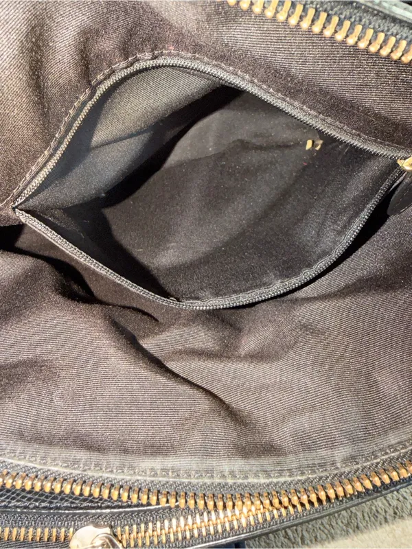 Authentic Coach Black Pebbled Leather Top-Handle Shoulder Bag with Gold Hardware - Image 13