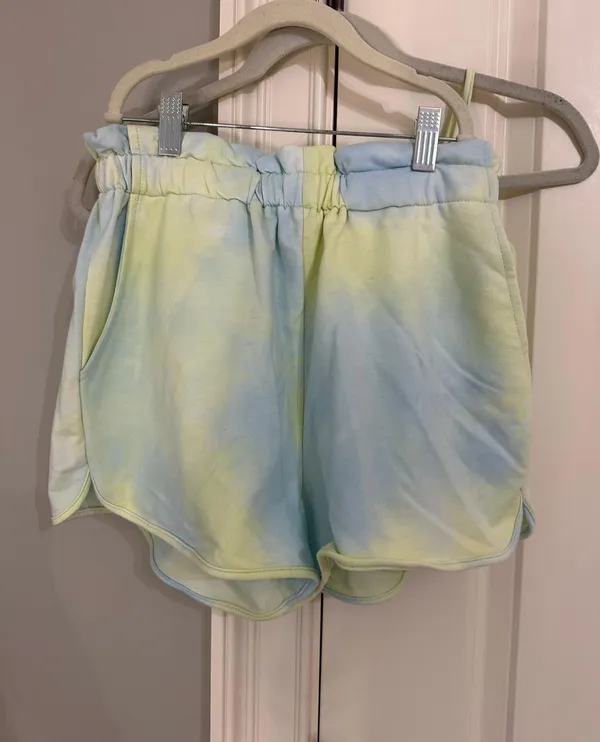 Le lis Matching Shorts And Top - Image 4