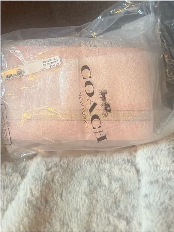 NEW Coach Cosmetic Case Powder Pink Signature Canvas CEA56 – NWT - Image 6