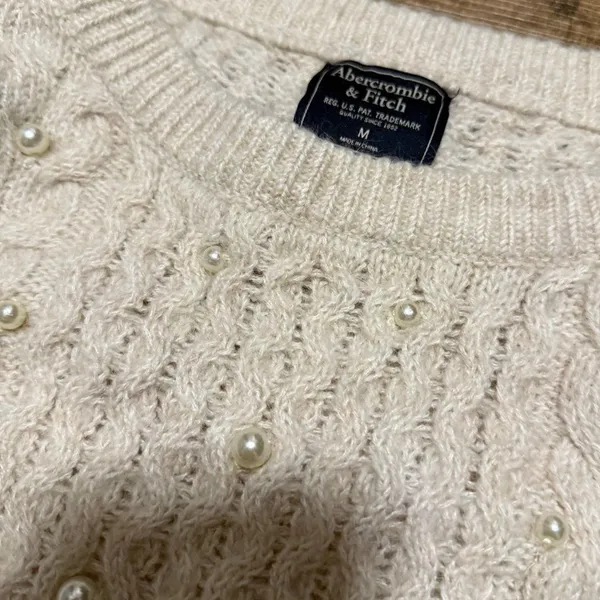 Abercrombie & fitch wool alpaca blend pearl embellished sweater - Image 3