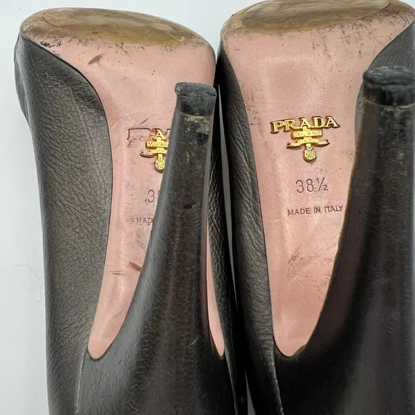 Prada Womens Size 38.5 US 7.5 Leather Heels Gunmetal Peep Hole Toe Made in Italy - Image 10