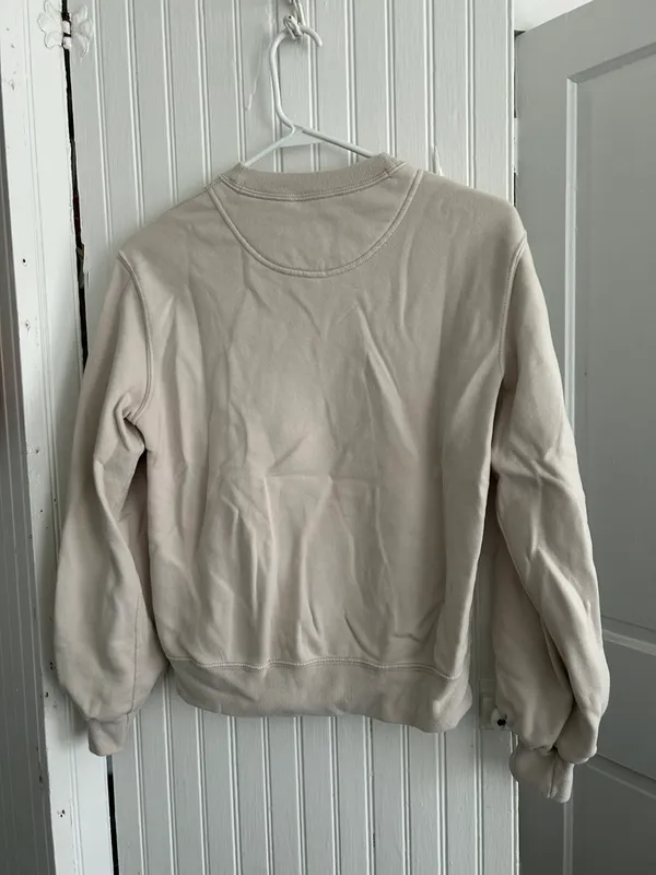 Abercrombie Crewneck - Image 3