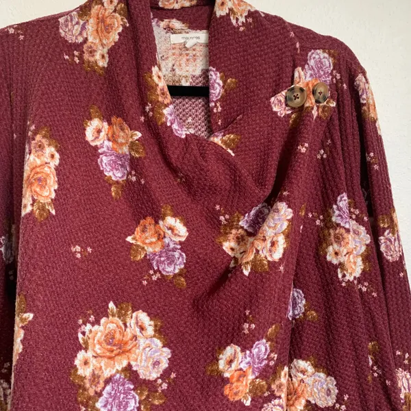 5/$25 Maurices Waffle‎ Knit Floral Wrap Blouse - Image 3