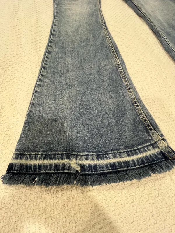 Shyanne Jeans  - Image 4