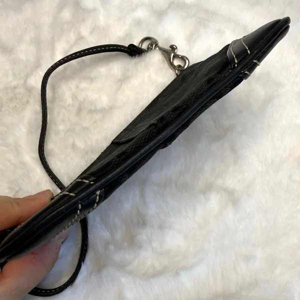 y2k COACH Black Signature Canvas Wristlet - Image 4