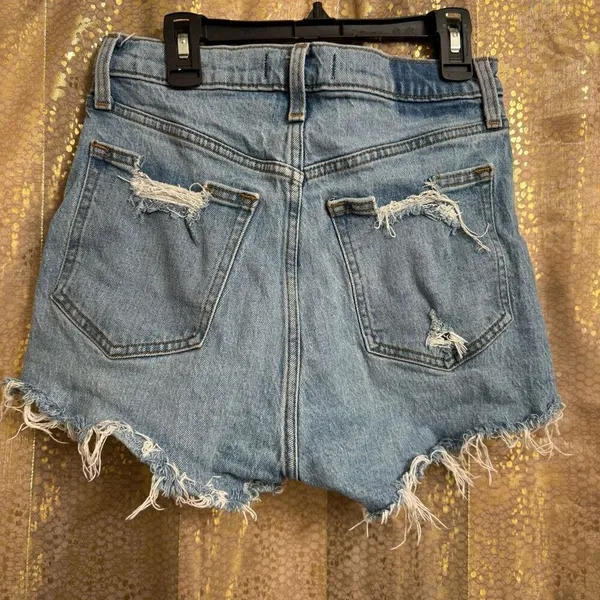 Abercrombie & Fitch High Rise Mom Shorts Distressed Curve Love 4/27 - Image 2