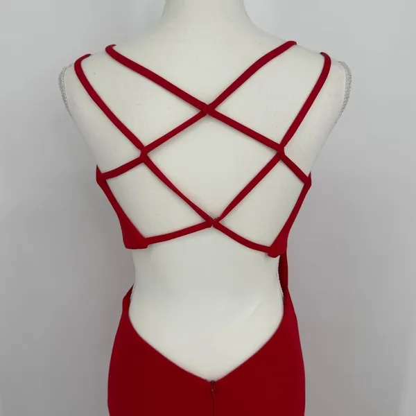 La Femme Gown Size 4 Red Asymmetrical Neck Strappy Back High Slit Evening Formal - Image 11