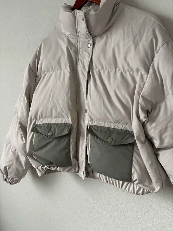 Cream & Green Puffer Jacket Gray Size M - Image 3