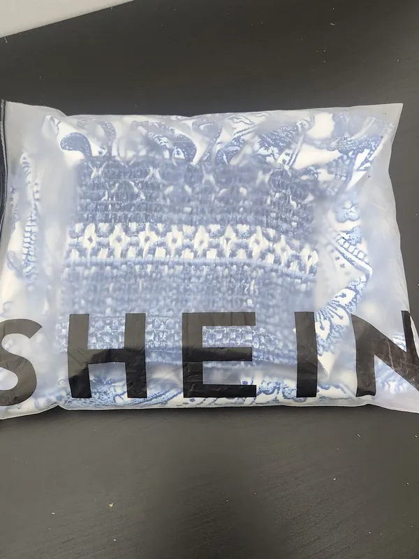 Shein Blue and White Floral Paisley Maxi Skirt Size Medium NWOT - Image 6
