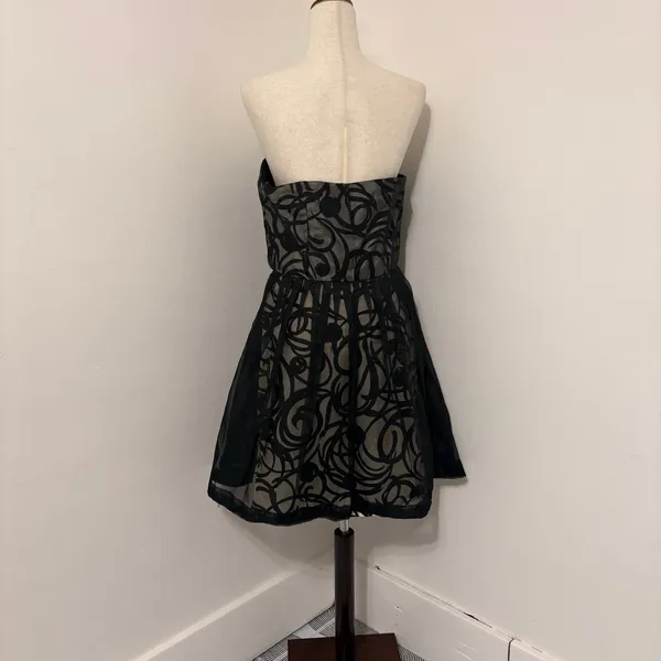 American Vintage Reworked Vintage Strapless Black Evening Dress - Image 4