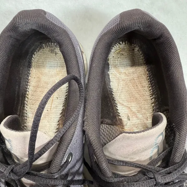 On Cloud Running Shoes Lightweight Athletic Sneakers Gray Women's‎ 8.5 READ - Image 5