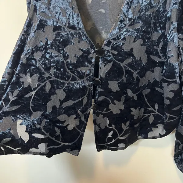 Rabbit Rabbit Designs Vintage Black Burnout Velvet Floral Jacket 20 Whimsigoth - Image 4