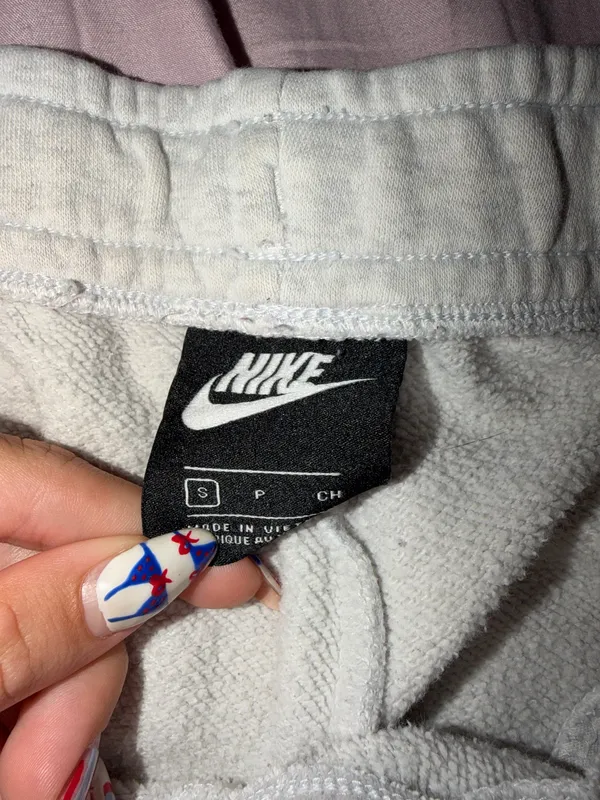 White Nike Joggers Sweatpants - Image 3