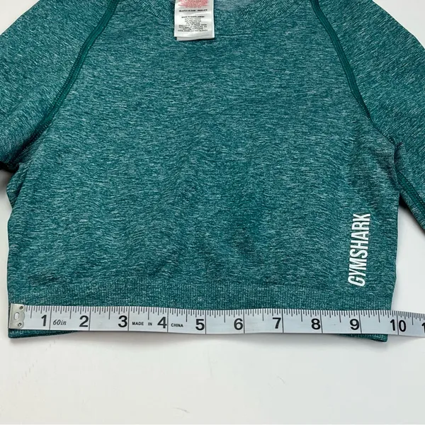 GymShark Womens Size XS Teal Long‎ Sleeve Cropped Fitted Top Workout Athletic - Image 6