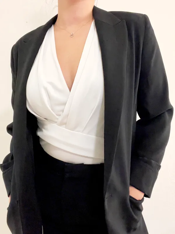 Banana Republic White V-Neck Tank - Image 2