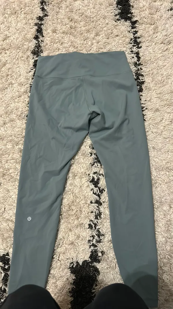Lululemon Wunder Train Leggings - Image 3