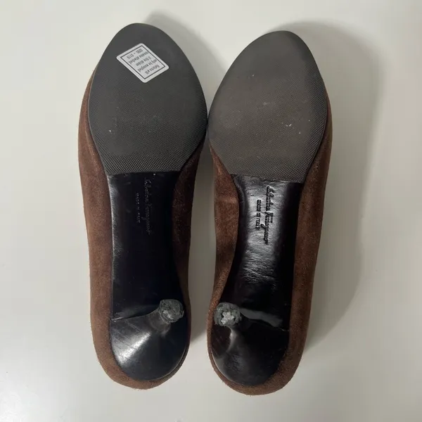 Salvatore Ferragamo Brown Suede Round Toe Kitten Heel Pumps - Image 11
