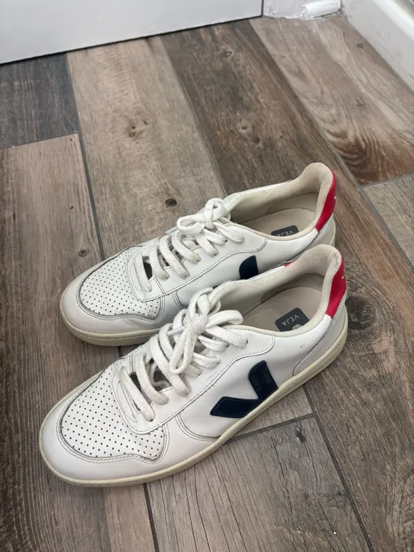 Veja V-10 Leather White Nautico Pekin - Image 2