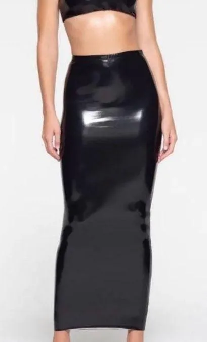 SKIMS Vinyl Skirt - Image 7
