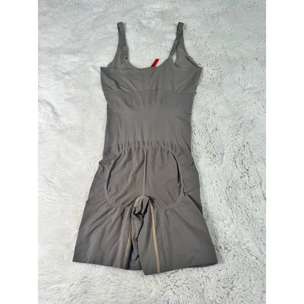 SPANX Shapewear Bodysuit Tan Nude Smoothing Size L - Image 2