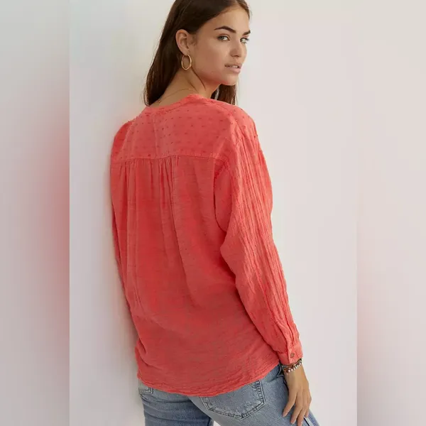 Anthropologie Pilcro Mila Draped Button Down‎ Top Shirt in Coral Size Medium - Image 3