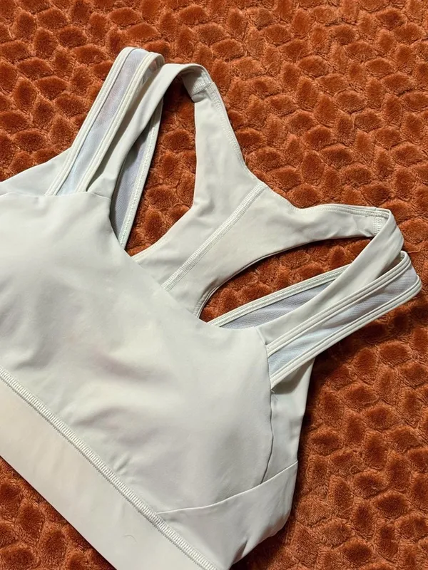 Lululemon Geared To Train Sports Workout Bra A/B Cup Springtime Blue 6 - Image 4