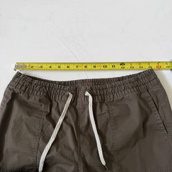 Vuori‎ Women'S Vintage Ripstop Pant Army Green Size M - Image 8