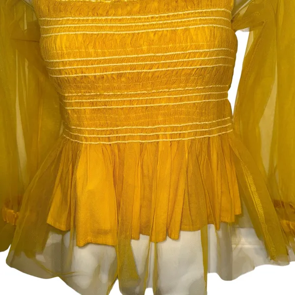 IRIS Bright Lemon‎ Yellow Smocked Cold Shoulder Tulle Puff Sleeve Peplum Top M - Image 6