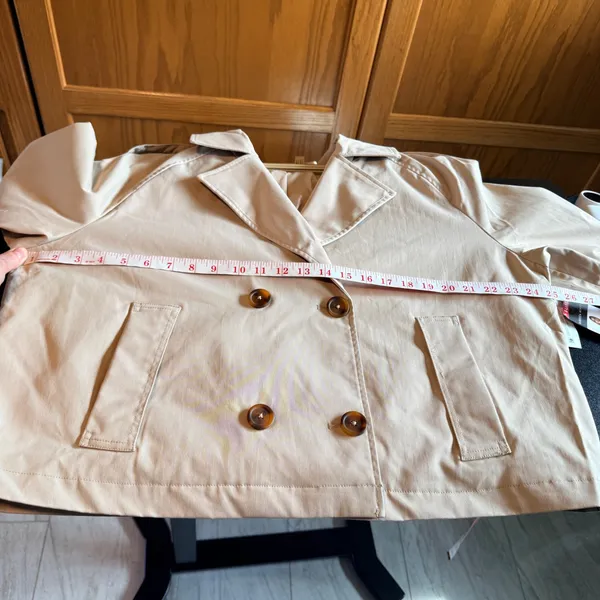 NEW Rebecca Minkoff XL Cropped Trench Coat Khaki Beige Double Breasted NWT - Image 5
