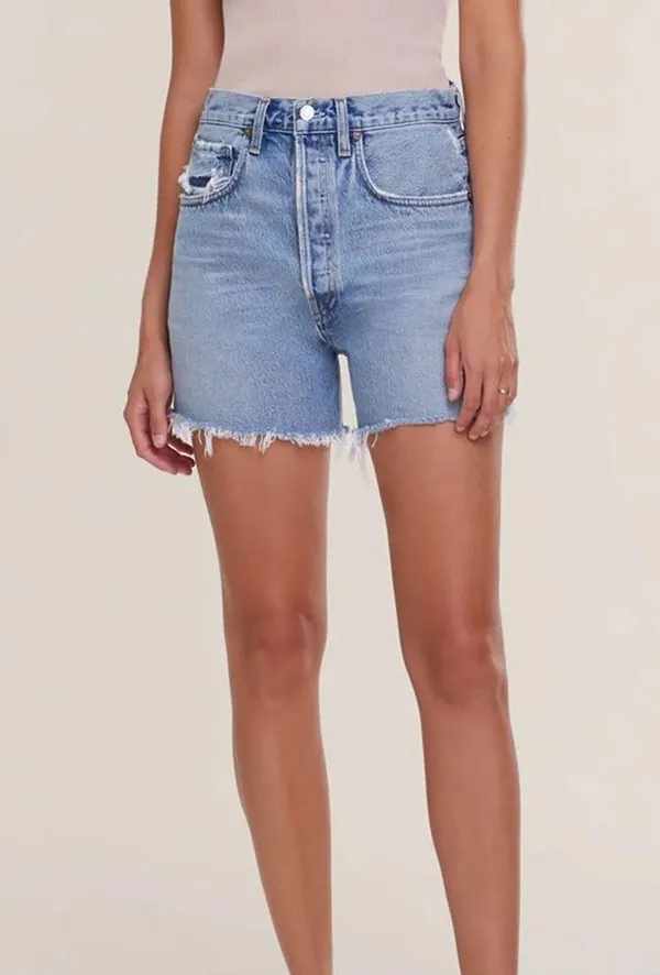 AGOLDE Riley High Rise Slim Short – Snapshot - Image 7